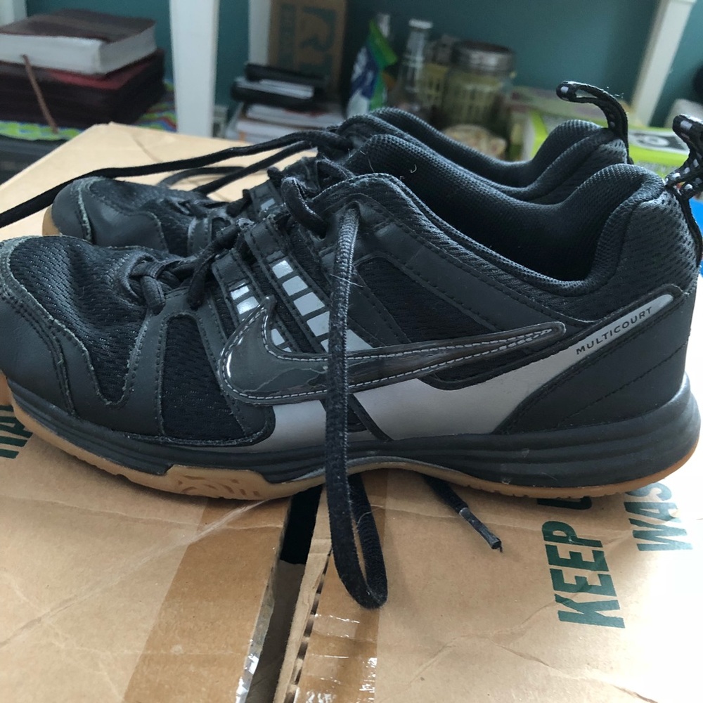Nike volleyball shoes